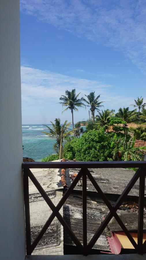 The Reef Weligama Hotell Eksteriør bilde