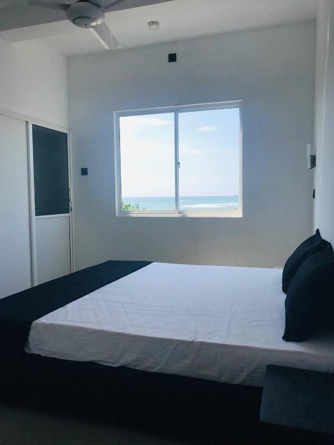 The Reef Weligama Hotell Eksteriør bilde